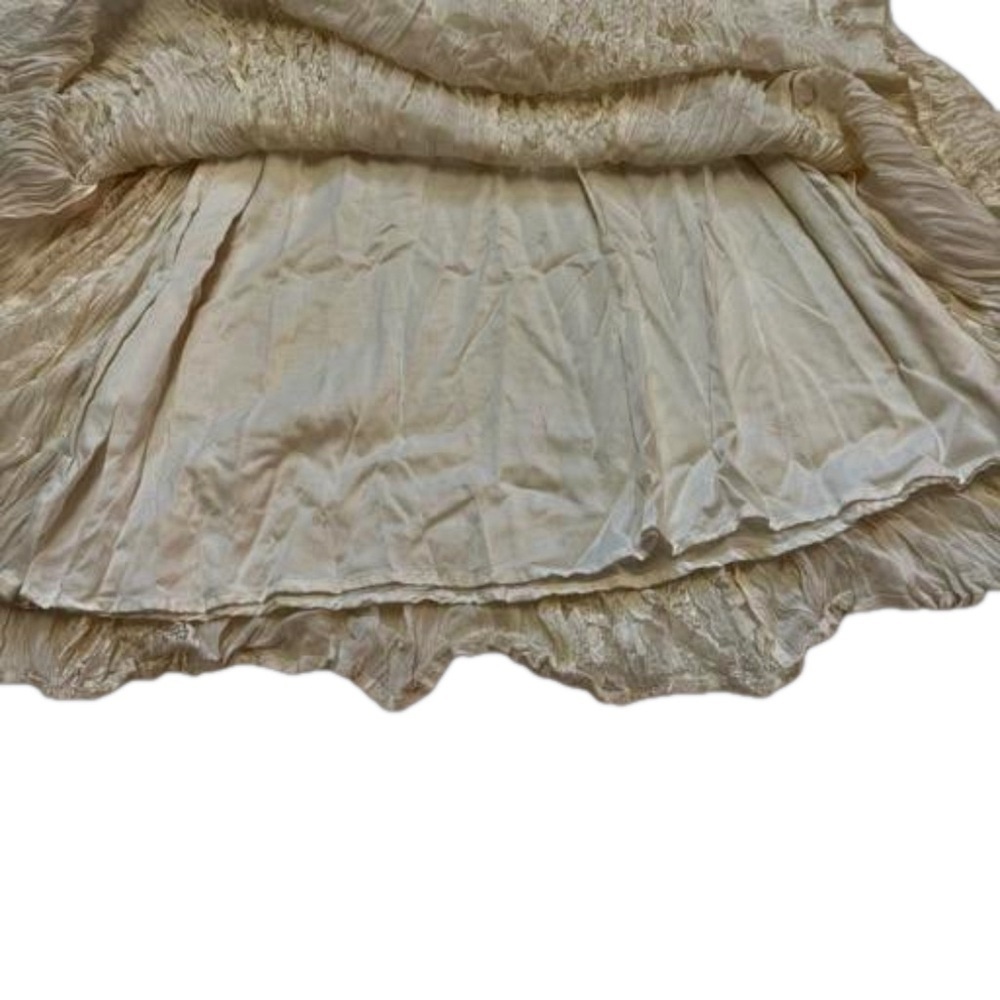 Starina Ivory Lace Rayon Maxi
Broomstick Crinkle Dress Size Small
Vintage 90's - Picture 11 of 15